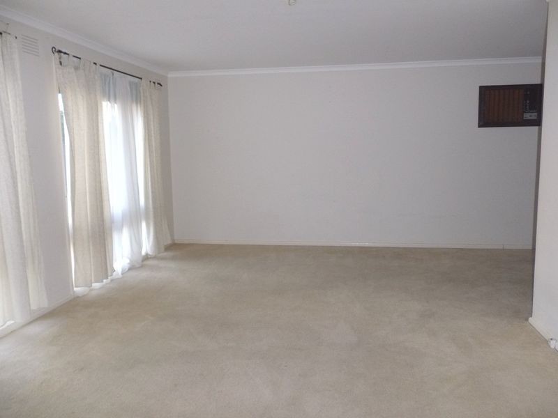 10 Rainbird Court, Keilor Downs VIC 3038