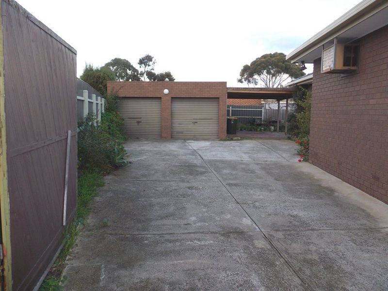 10 Rainbird Court, Keilor Downs VIC 3038