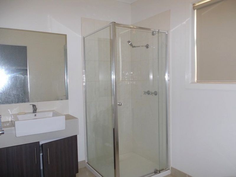 16 Olivia Rise, Tarneit VIC 3029