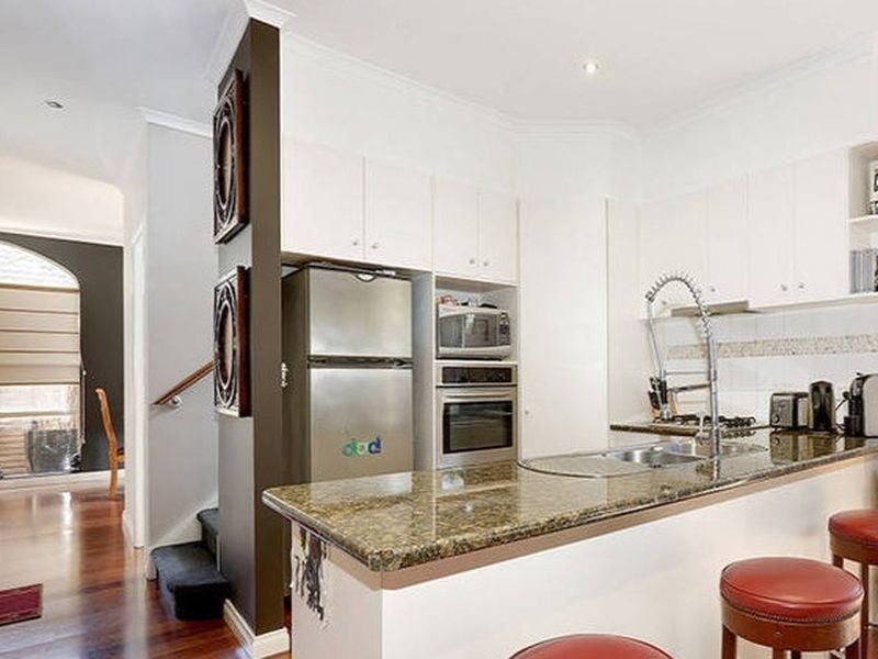 31 Wattletree Drive, Taylors Hill VIC 3037