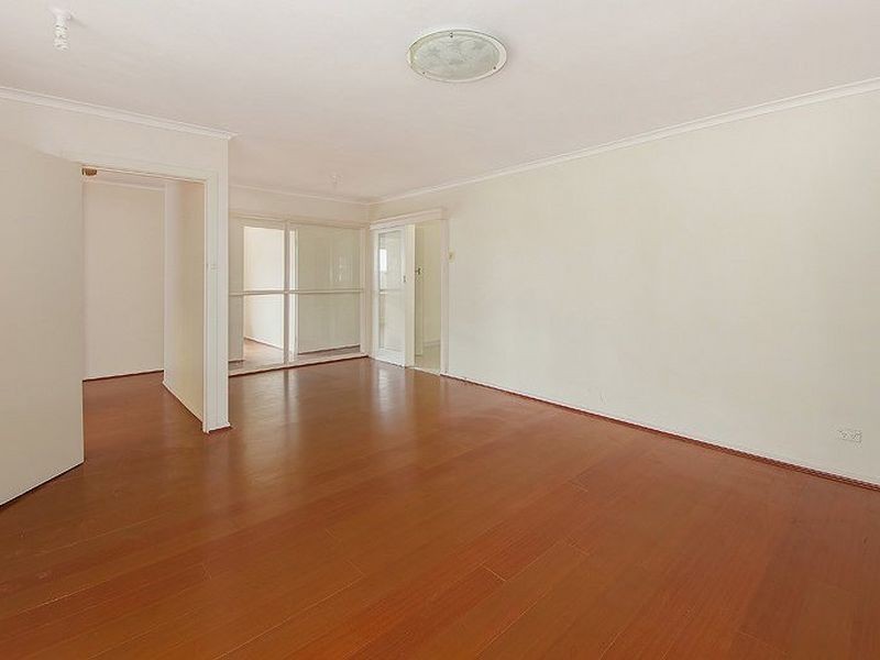 26 Curlew Close, Melton VIC 3337
