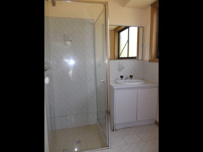 11 Yeats Street, Delahey VIC 3037