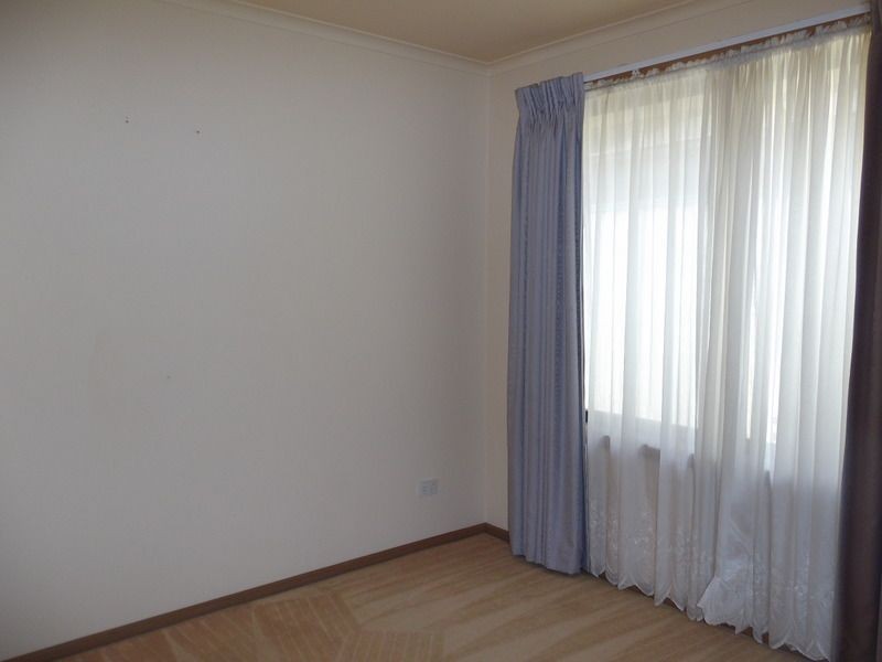 11 Yeats Street, Delahey VIC 3037