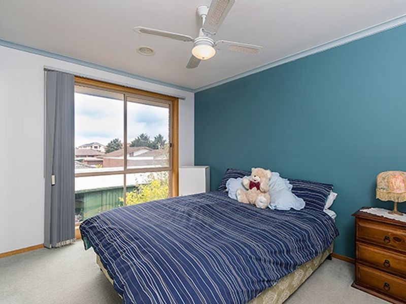 8 Sirius Court, Keilor Downs VIC 3038