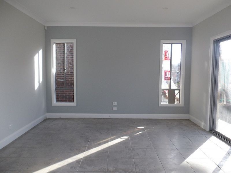 50 Lawrence Avenue, Melton West VIC 3337