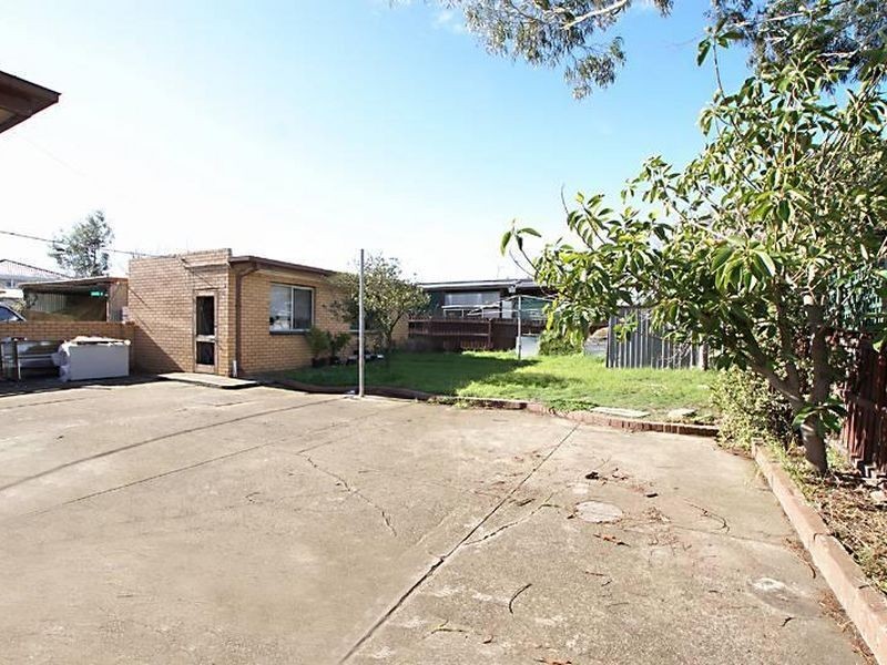 14 Brown Street, Avondale Heights VIC 3034