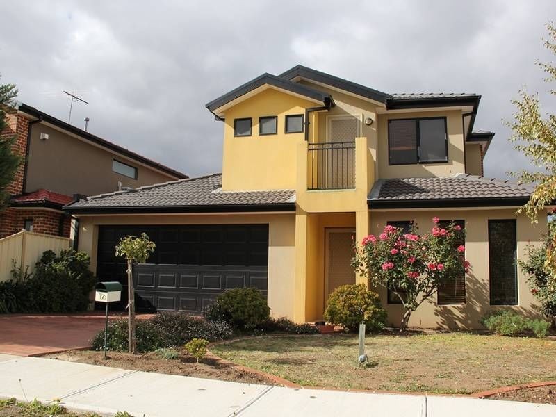 17 Jacaranda Drive, Taylors Hill VIC 3037
