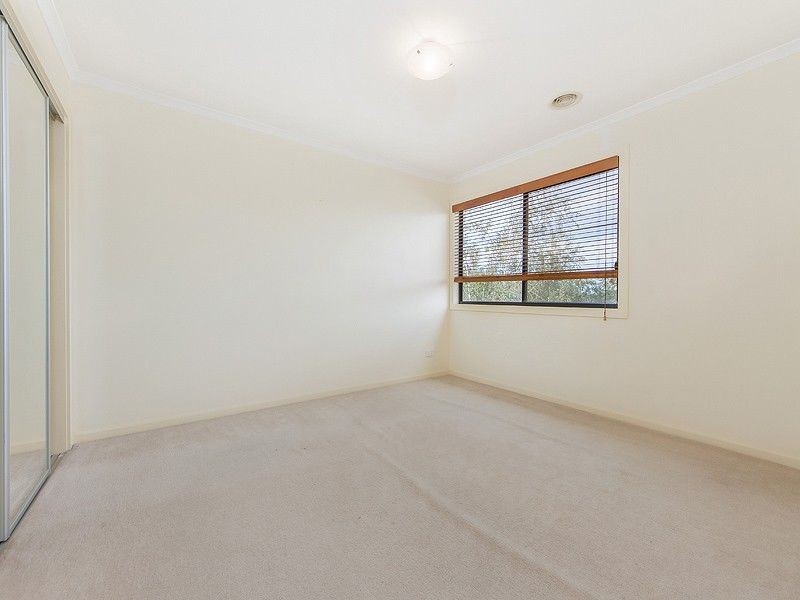 17 Jacaranda Drive, Taylors Hill VIC 3037