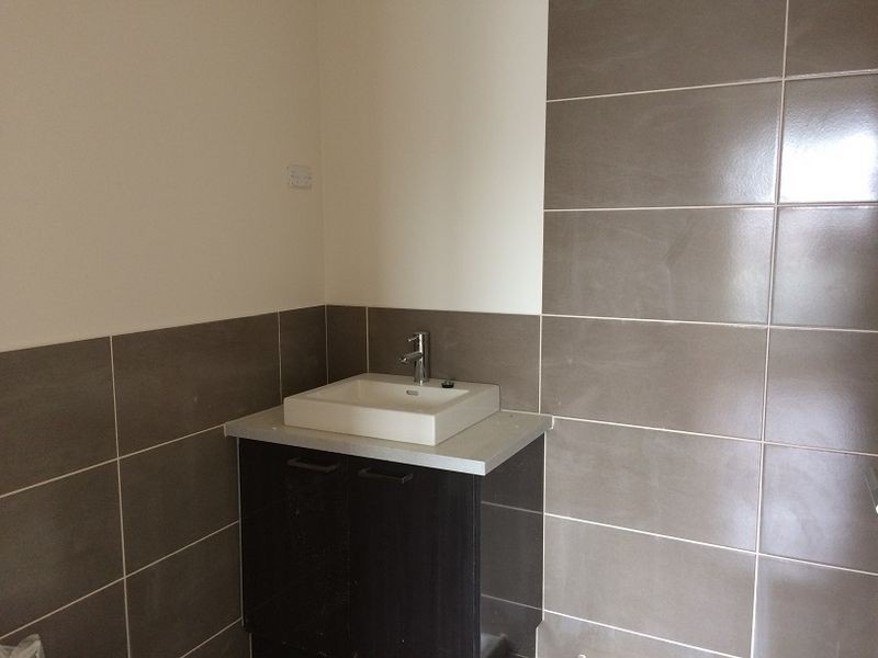 1/15 Adelaide Street, Albion VIC 3020