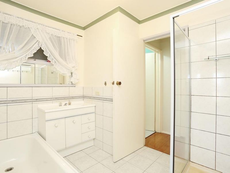 20 Ferris Avenue, Deer Park VIC 3023