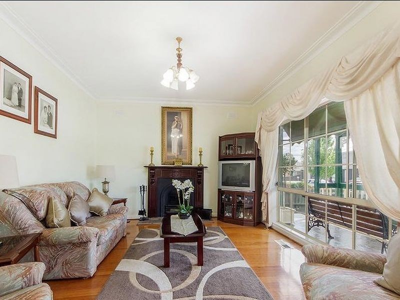 89 Leonard Avenue, St Albans VIC 3021