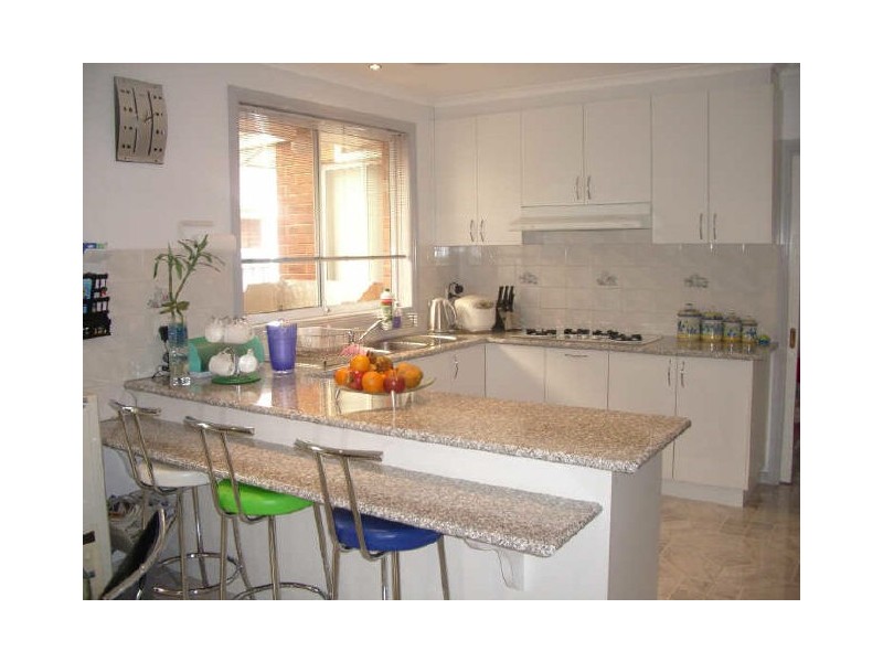 24 Antonie Ave, Delahey VIC 3037