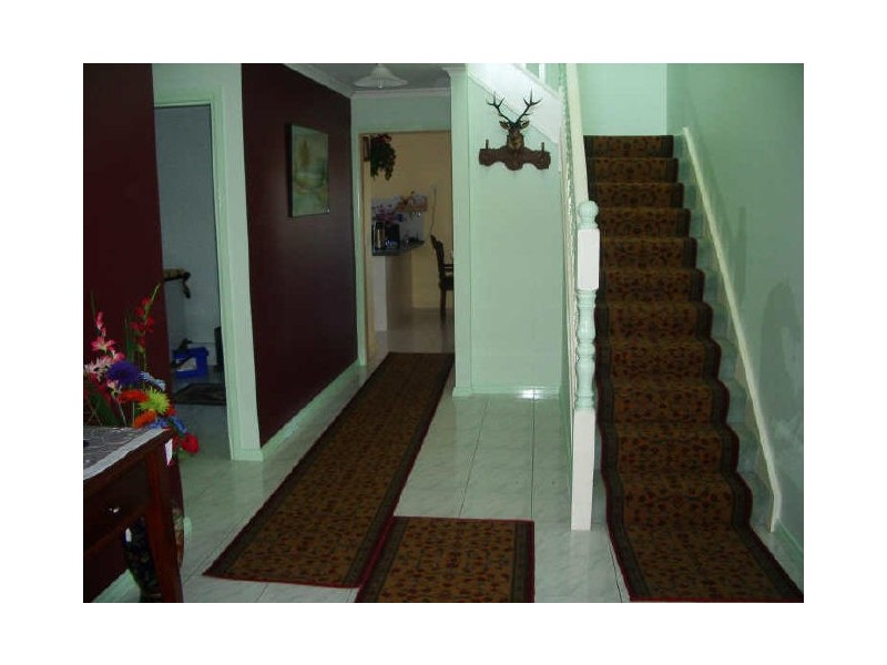 17 Daylesford terrace, Caroline Springs VIC 3023