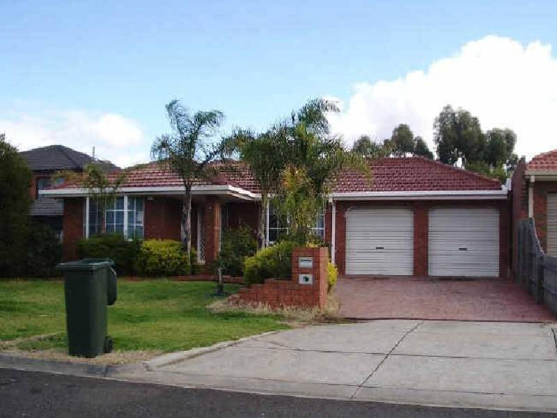 5 Crabbe Court, Delahey VIC 3037