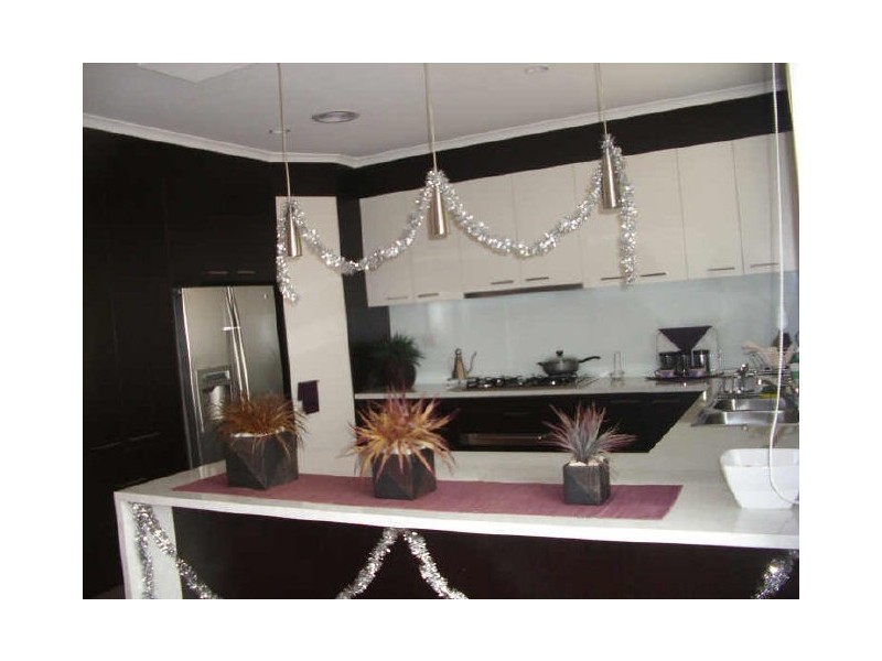 6 Penlow Court, Hillside VIC 3037