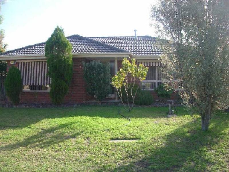 1 Hoy Court, Delahey VIC 3037