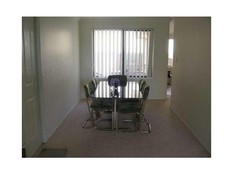 1A Hampton Way, Maryland NSW 2287