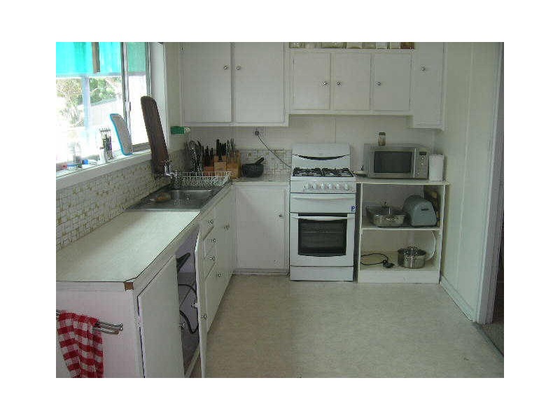 8 Tobruk Crescent, Shortland NSW 2307