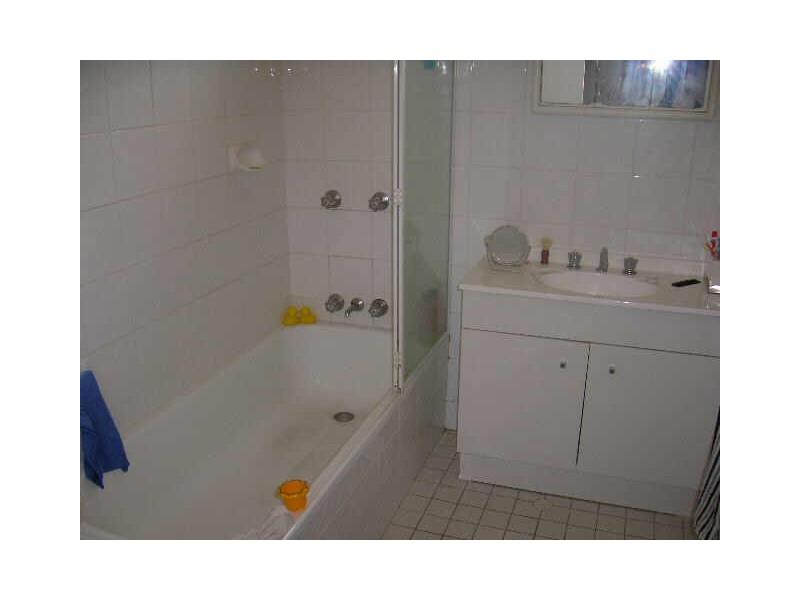 2 Lee Crescent, Birmingham Gardens NSW 2287