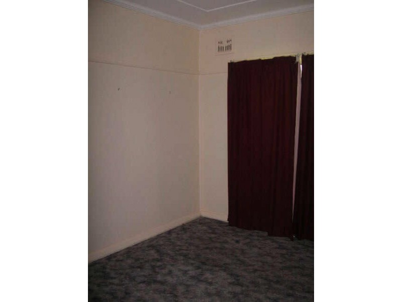 2 Lee Crescent, Birmingham Gardens NSW 2287