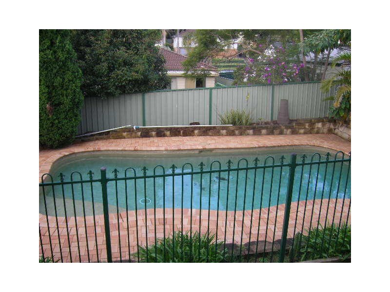 23 Berwick Crescent, Maryland NSW 2287