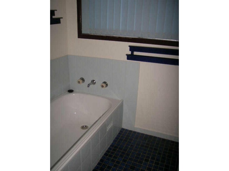 23 Berwick Crescent, Maryland NSW 2287