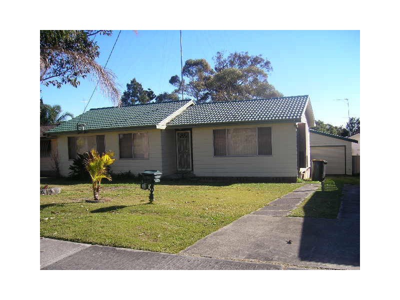 14 Massey Close, Elermore Vale NSW 2287