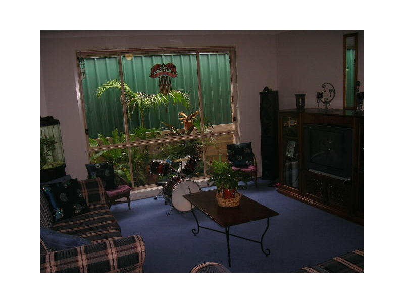 57 Cypress Close, Fletcher NSW 2287