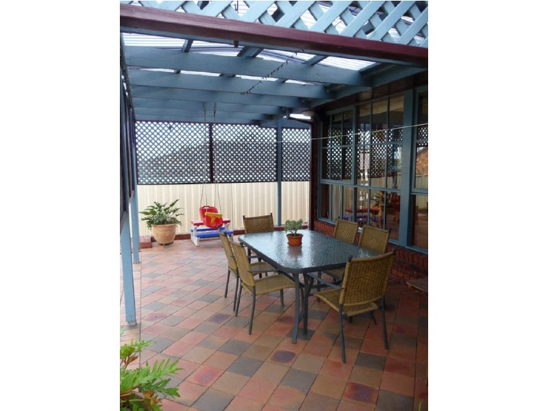 10 Berrico Avenue, Maryland NSW 2287