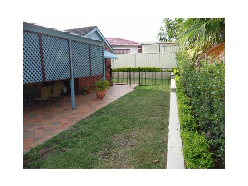 10 Berrico Avenue, Maryland NSW 2287