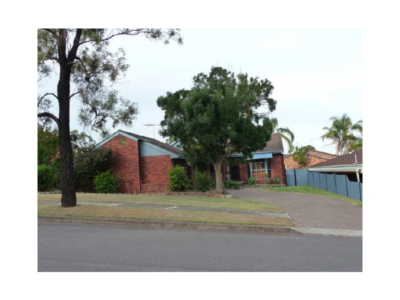 10 Berrico Avenue, Maryland NSW 2287