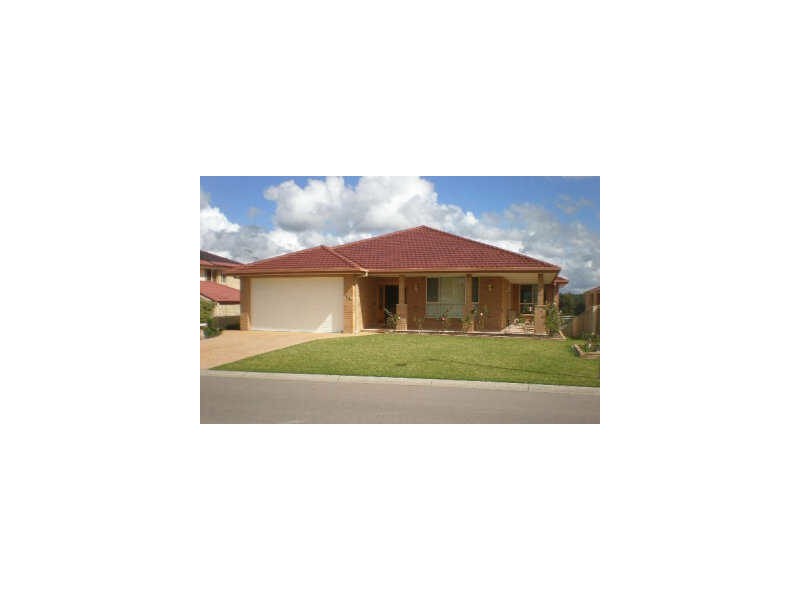 13 Tomaree Way, Maryland NSW 2287