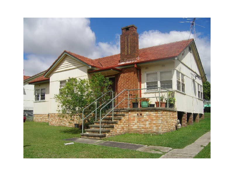 16 Davis Avenue, Wallsend NSW 2287