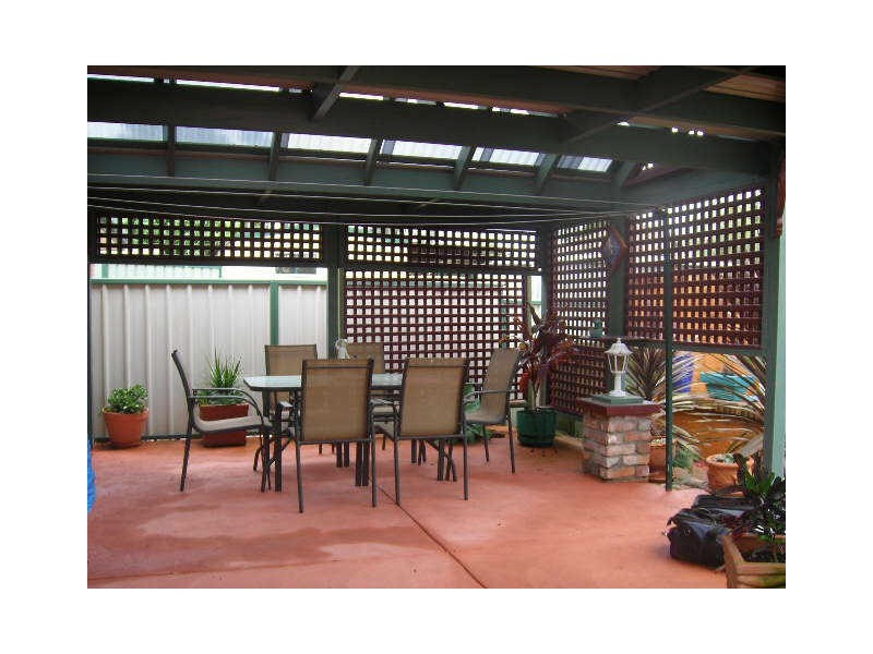 2/4 Frederick Street, Minmi NSW 2287