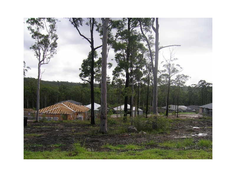 Lot 3907/8 Clarkstone Avenue, Cameron Park NSW 2285