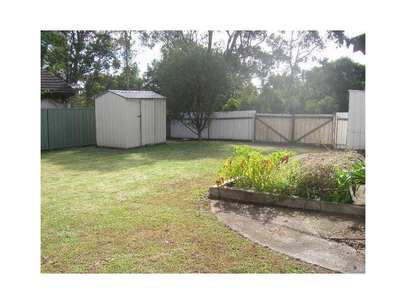 56 Conmurra Circuit, Shortland NSW 2307