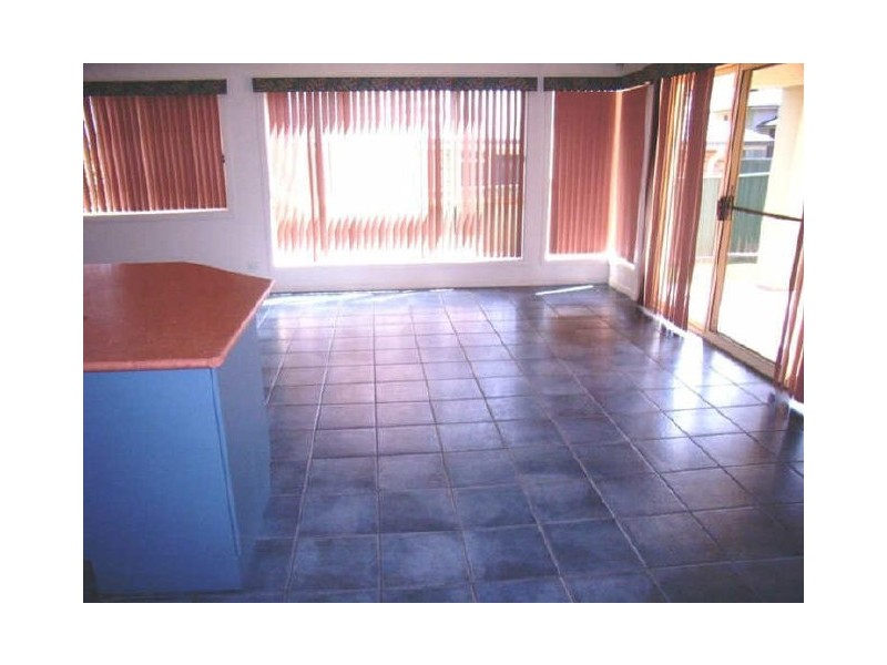 16 Sandalwood Avenue, Fletcher NSW 2287