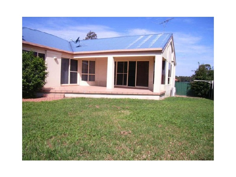 16 Sandalwood Avenue, Fletcher NSW 2287