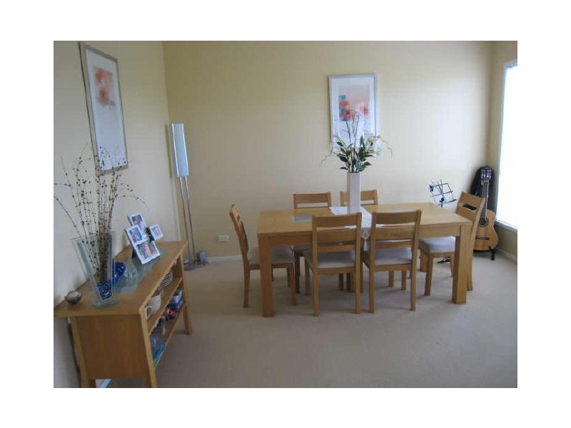 2/24 Irrawang Street, Wallsend NSW 2287