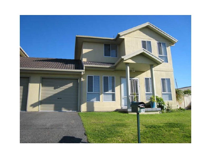 2/24 Irrawang Street, Wallsend NSW 2287