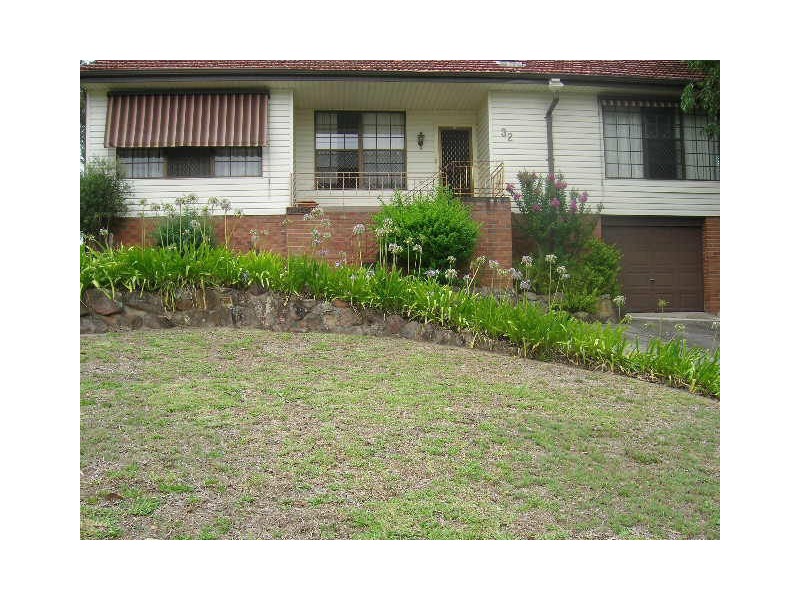 32 Moore Street, Birmingham Gardens NSW 2287