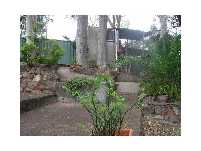 32 Moore Street, Birmingham Gardens NSW 2287