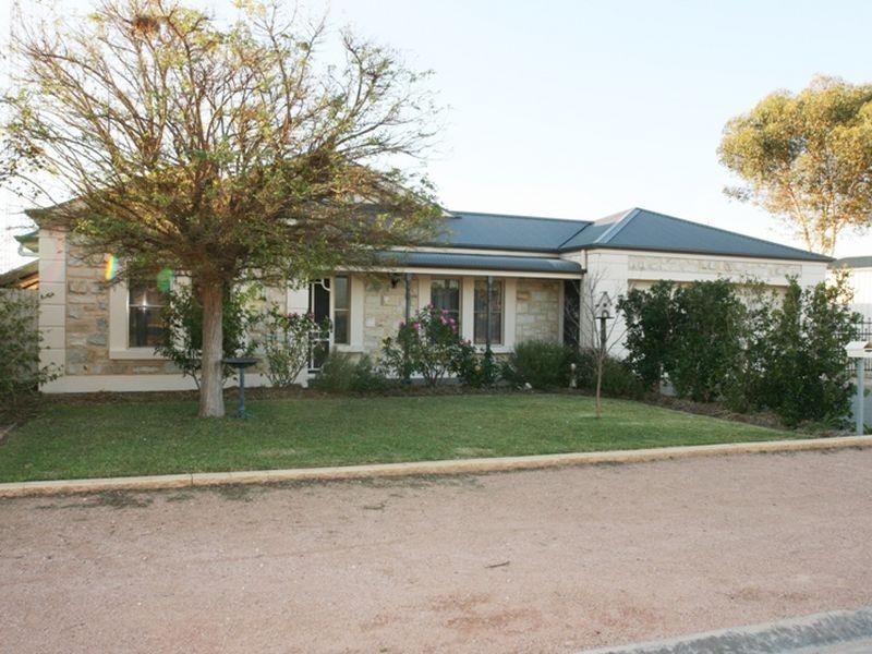 7 Warmington Road, Kadina SA 5554