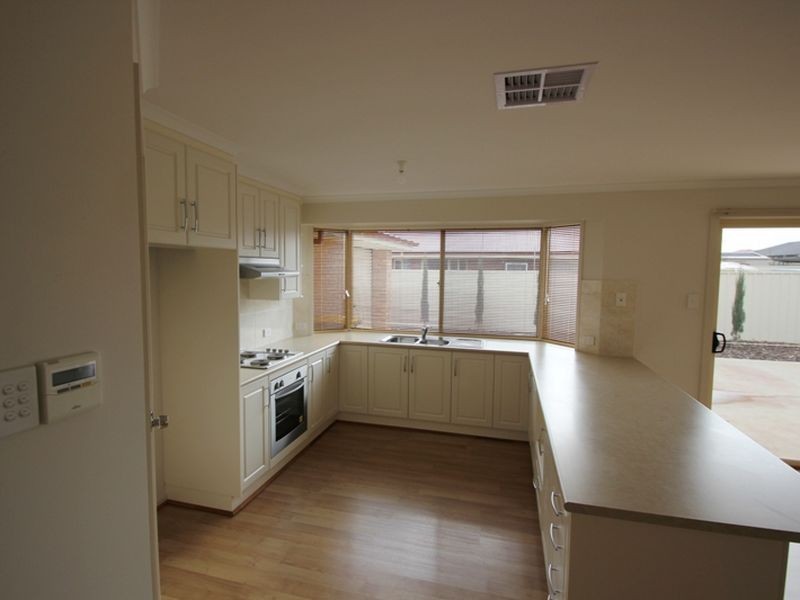 20 John Olsen Drive, Kadina SA 5554