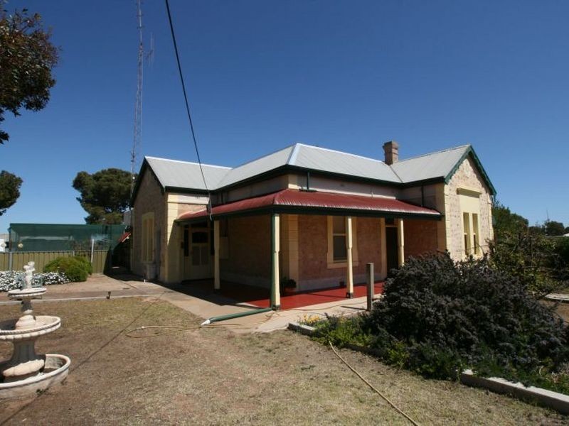 110 Port Road, Kadina SA 5554