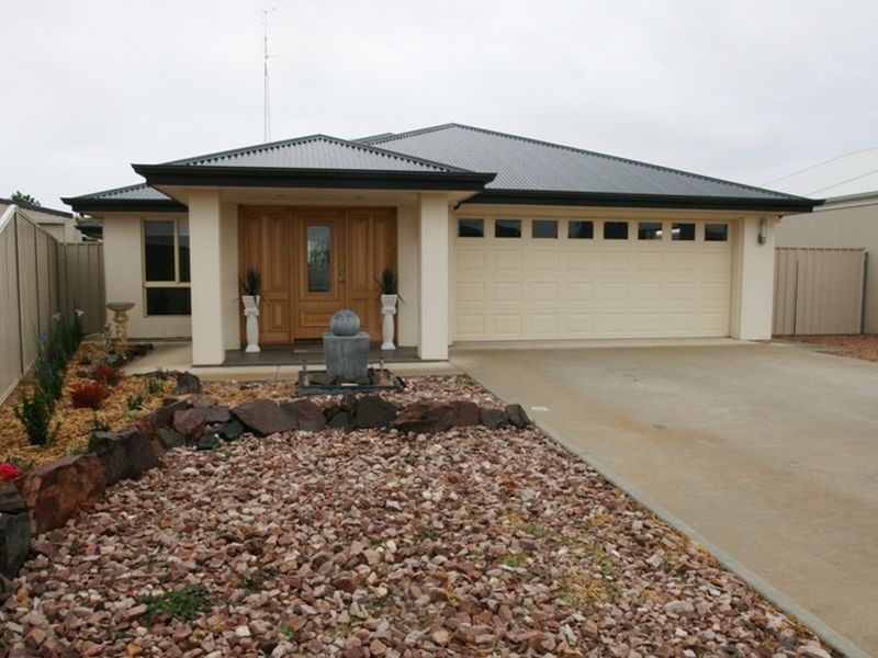 13 John Olsen Drive, Kadina SA 5554