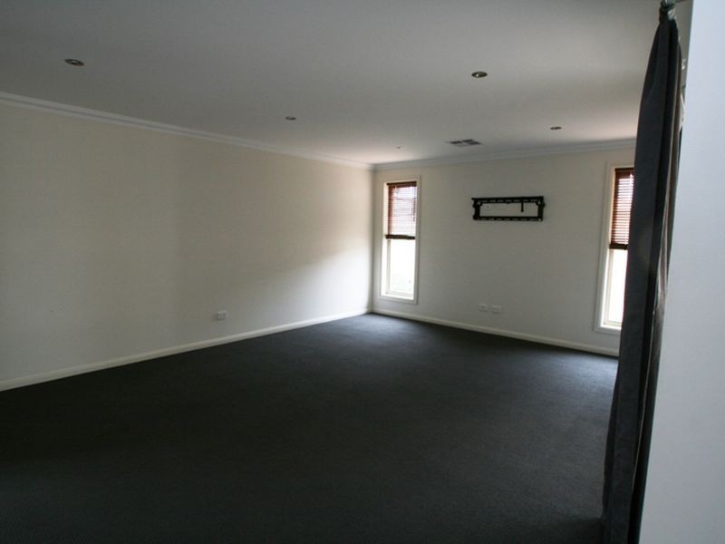 13 John Olsen Drive, Kadina SA 5554