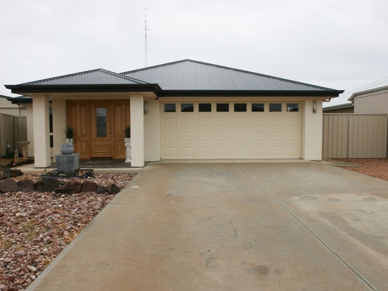 13 John Olsen Drive, Kadina SA 5554