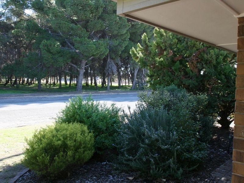 8 Fourth Street, Kadina SA 5554