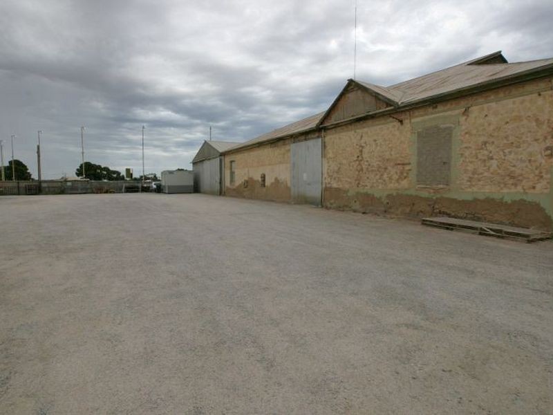 2 Agery Road, Kadina SA 5554